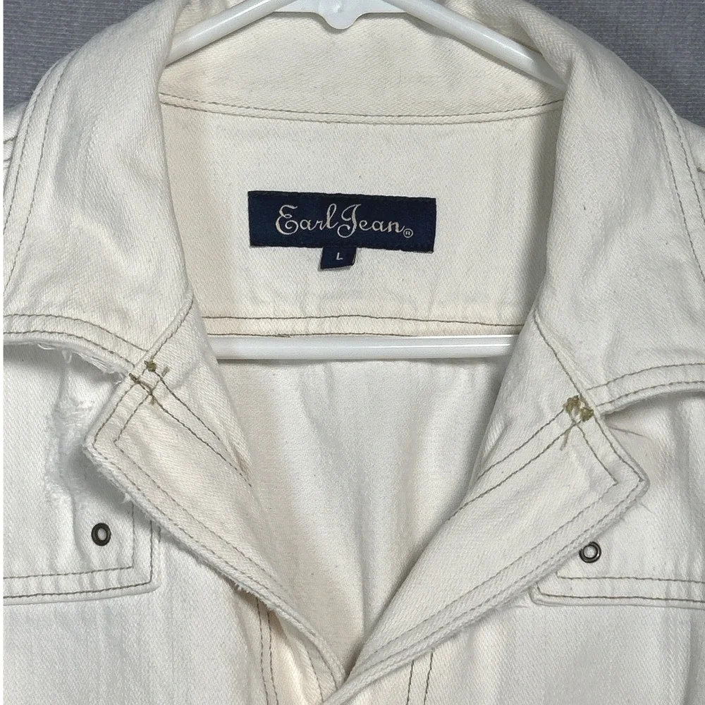 Earl Jean White Denim Jacket Women Large Button Pockets Studded Cuffs Trucker